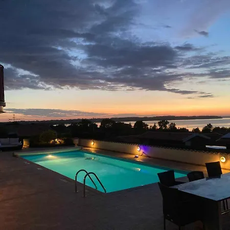 With Pool And Panoramic View Of The Sea Semesterbostad Asperup